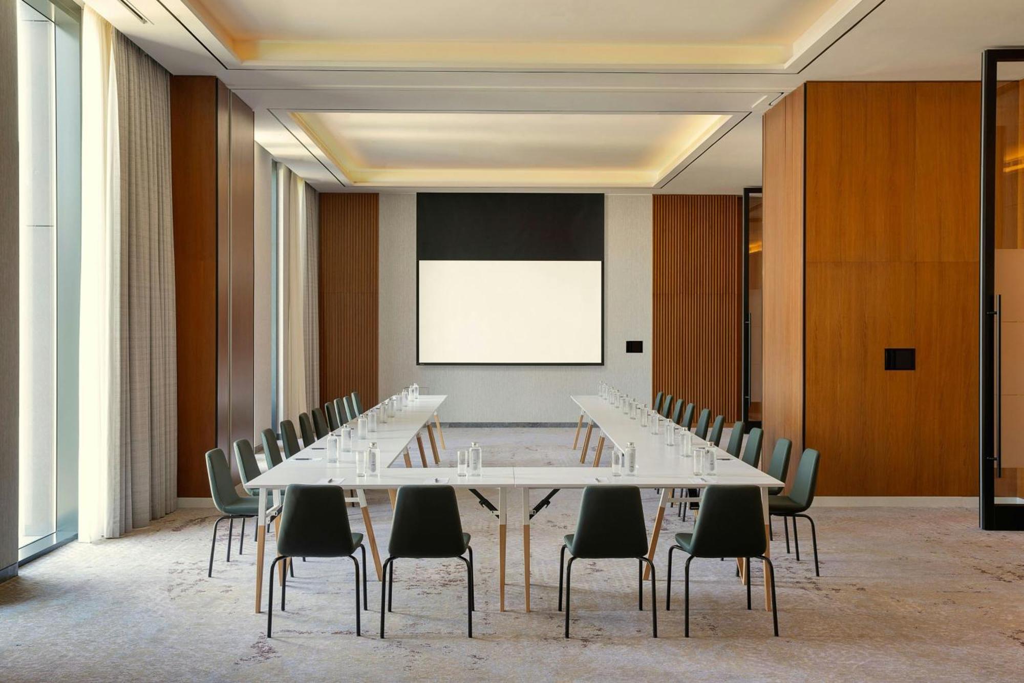 Sheraton Bahrain Hotel Manama Dış mekan fotoğraf